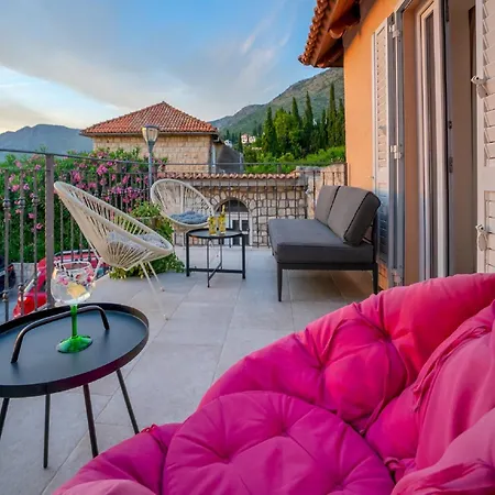 Lotea - Two-bedroom With Terrace And Sea View *