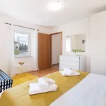 Lotea - Two-bedroom With Terrace And Sea View Lejlighed Cavtat