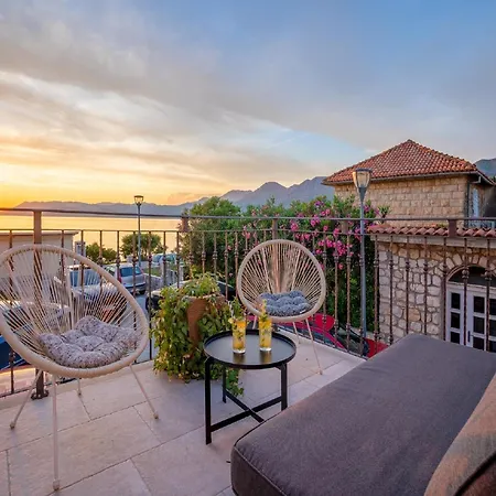 Lotea - Two-bedroom With Terrace And Sea View Cavtat